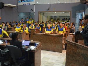 Funcionários dos Correios lançam apelo contra privatização da empresa