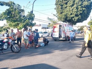 Colisão entre carro e moto deixa uma pessoa ferida em Arapiraca