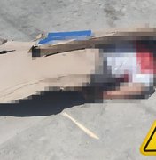 Homem é encontrado morto com ferimentos causados por pedradas no Village Campestre II, em Maceió