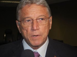 Julgamento das contas do ex-governador Teotonio Vilela acontece no próximo dia 22