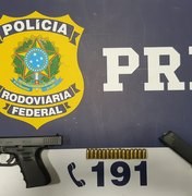 PRF encontra arma escondida em veículo e prende condutor em Maribondo