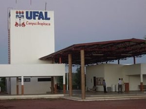 Ufal convoca aprovados em Medicina de Arapiraca para pré-matrícula