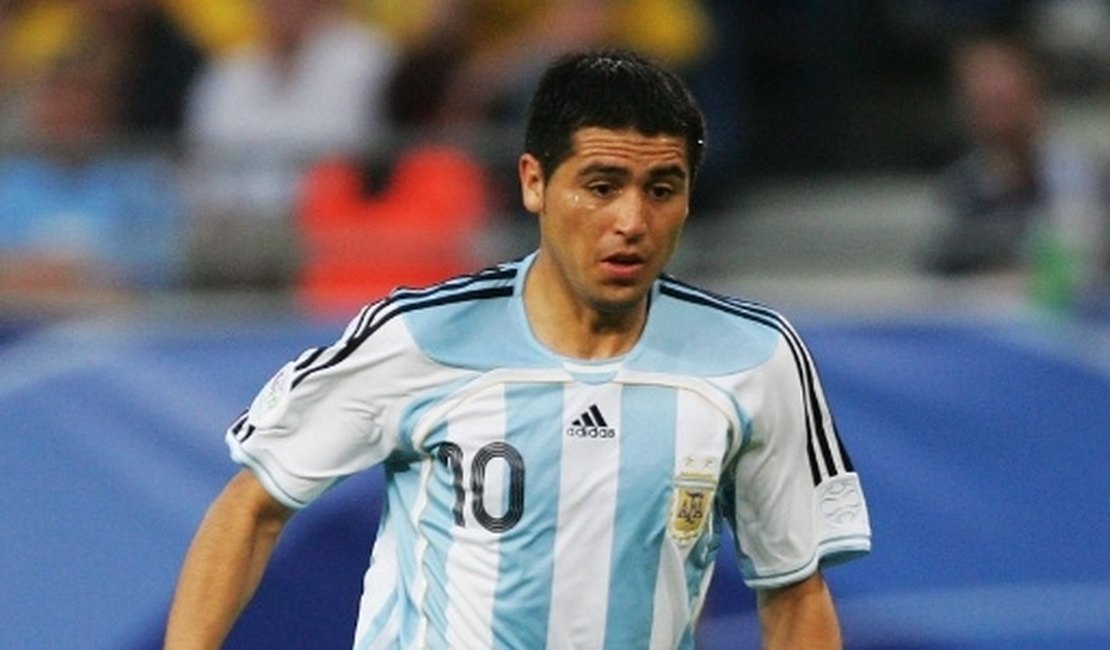 Riquelme vê queda de rendimento de brasileiros