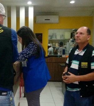Procon e Vigilância Sanitária inspecionam restaurantes e lanchonetes em Arapiraca