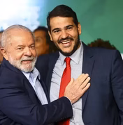 Lula diz que vai insistir na indicação de Messias para STF