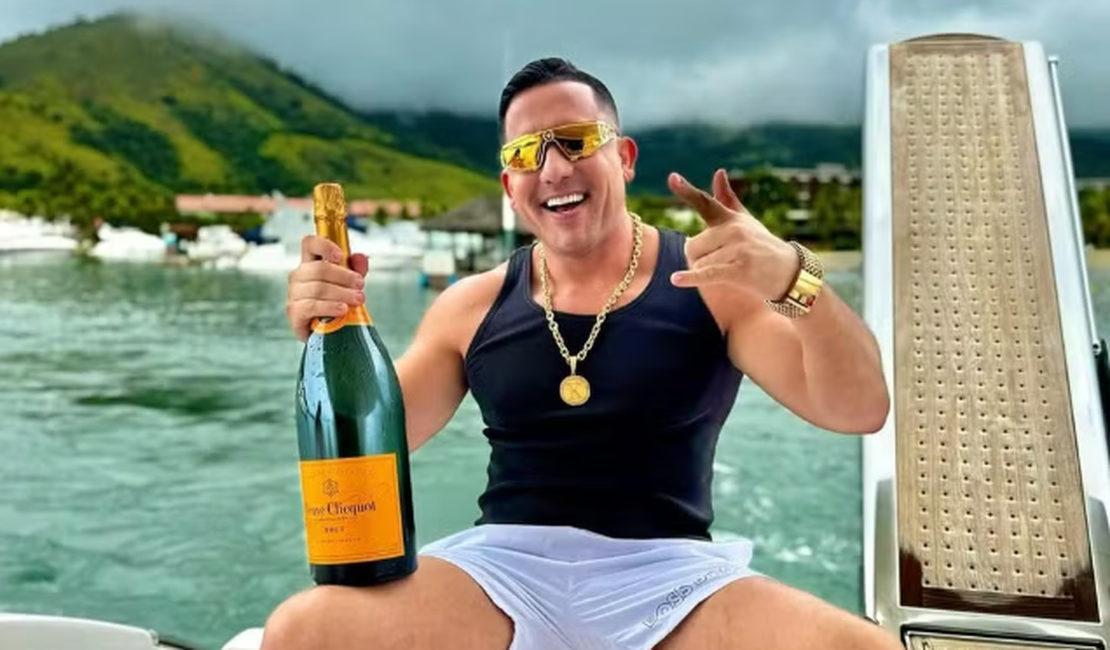 Justiça mantém prisão de Kel Ferreti após audiência de custódia em Maceió