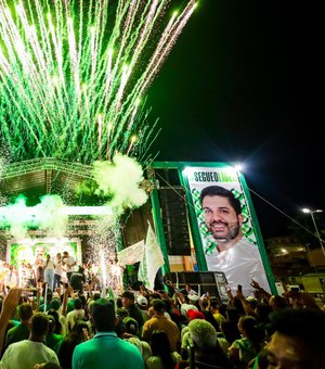 Candidato à reeleição realiza maior comício e caminhada da história do município de Traipu