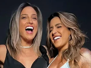 Grávida, Lauana Prado surge em clima de romance com a ex-noiva, Tati Dias