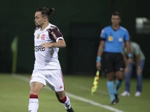 ‘Robozinho’ voltou: Flamengo anuncia retorno de Michael