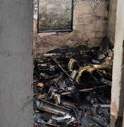 Incêndio destrói três cômodos de residência no município de Messias