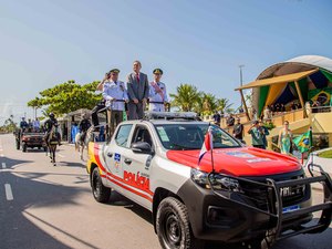 Tropa da PM-AL desfila na cerimônia do 7 de Setembro