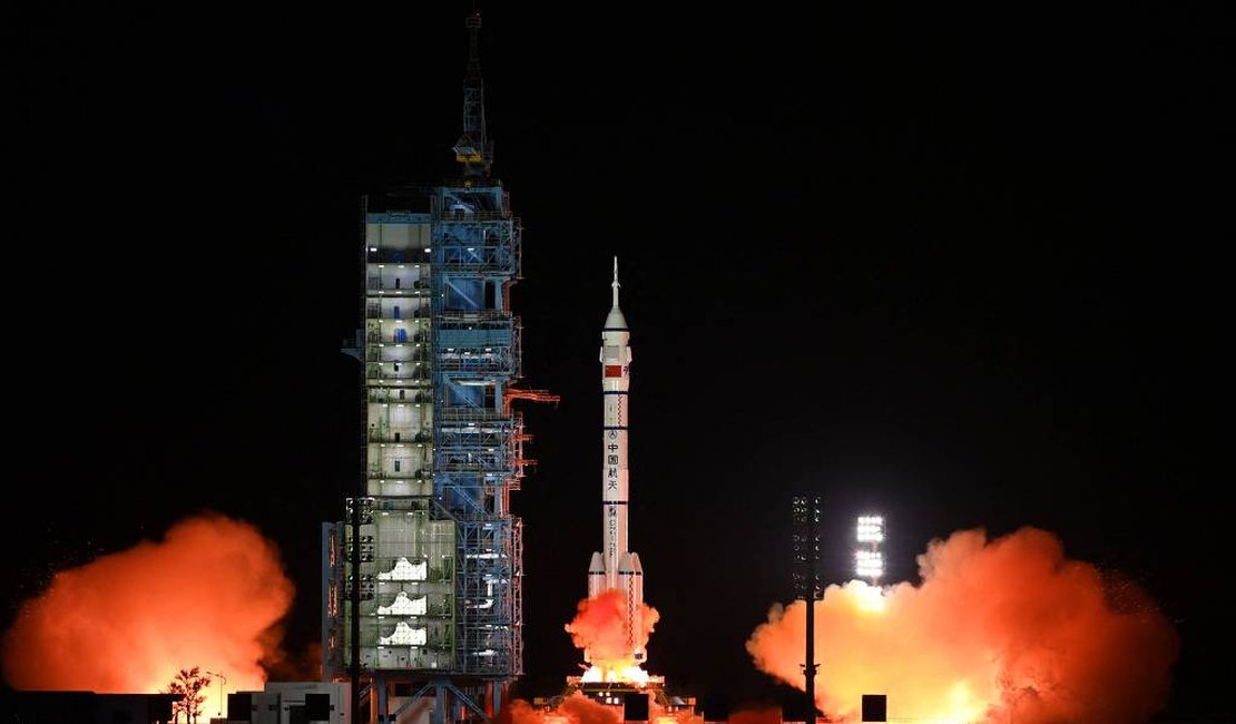 China traça planos para colocar astronautas na Lua e em Marte