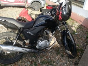 Menores são presos acusado de roubar jovens em Sítio