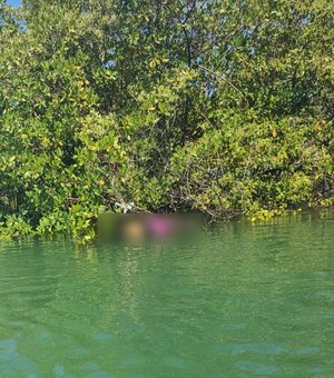 Mulher é morta com tiro na nuca e corpo é encontrado em área de mangue em Marechal Deodoro