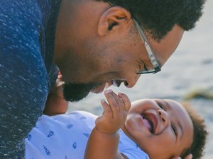 Pesquisa mostra que paternidade é desafio para homens negros