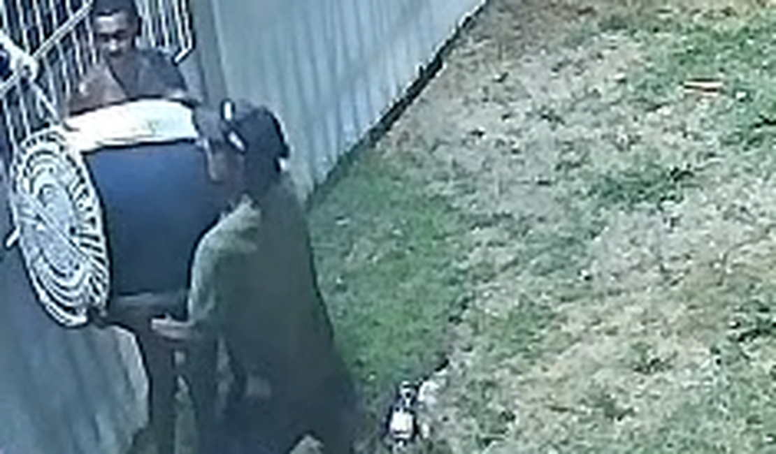 Polícia divulga imagens de suspeitos de furtar equipamentos de escola em Ponta Grossa