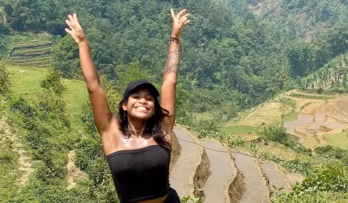 Governo lamenta morte de brasileira que caiu em trilha de vulcão na Indonésia
