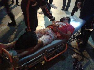 [Vídeo] Homem é espancado após roubar vítima em Arapiraca