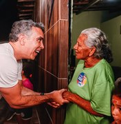 Rafael Brito critica ataques a programas sociais e destaca o impacto deles na economia