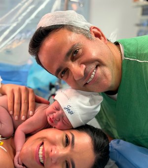 Nasce José, primeiro filho homem de Paulo Dantas; governador compartilha momento emocionante