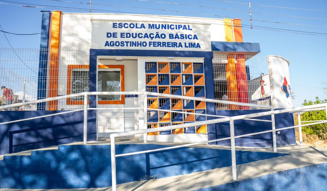 Prefeitura de Traipu inaugura calçamento de ruas e escola no Povoado Cazuqui