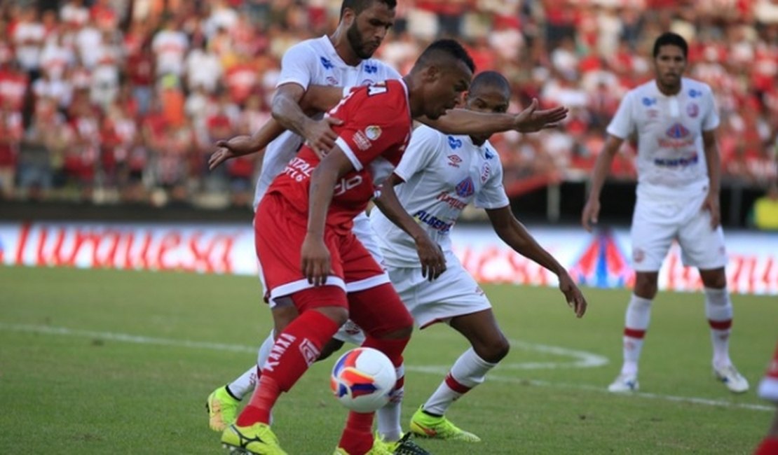 Fora do time do Galo há três rodadas, Zé Carlos segue na artilharia da Série B
