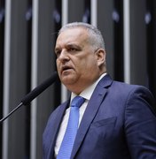 Alfredo Gaspar vota contra aumento do IOF e Câmara derruba imposto que penalizava o cidadão