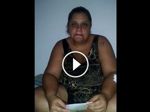 Cantora Elaine Kundera desabafa sobre atentado sofrido em um bar da capital
