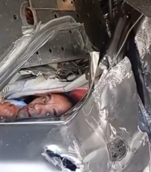 Novas imagens revelam momentos de desespero no grave acidente na BR-101 em Joaquim Gomes