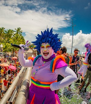 Prévias carnavalescas movimentam Maceió com blocos, frevo e tradição; veja a programação