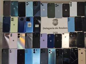 Polícia Civil de Alagoas recupera 63 celulares roubados