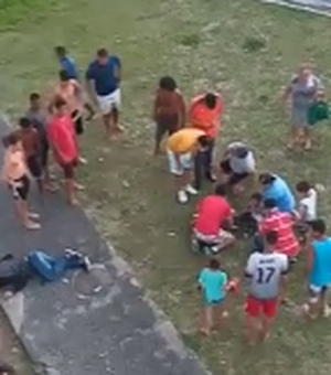 [Vídeo] Pai e dois filhos, de quatro meses e três anos, caem de ponte em Recife 
