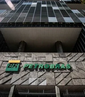 Dividendos da Petrobras à União bancariam 4 meses de Auxílio Brasil