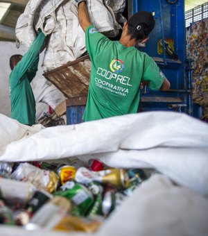 Cooperativas de recicláveis em Maceió terão espaços para triagem de resíduos