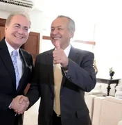 Além de Wanderley, Renan Calheiros pode contar com ajuda de outro candidato em Maceió