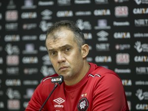 Eduardo Baptista é demitido e não é mais o técnico do Atlético Paranaense
