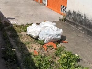 Bebê recém-nascido é encontrado morto dentro de sacola plástica em Delmiro Gouveia