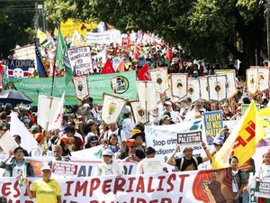 Marcha pelo Clima reúne 70 mil e leva força amazônica às ruas de Belém