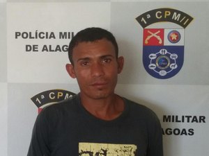 Suspeito de matar colega a facadas após bebedeira é preso em Anadia