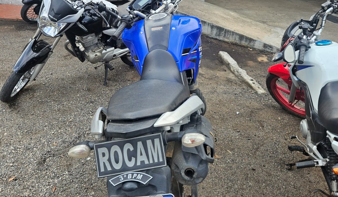 PM recupera motocicleta roubada horas após crime em Arapiraca