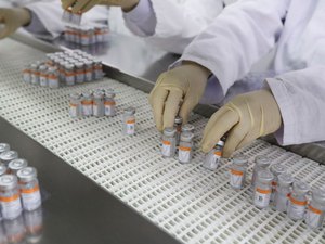 Butantan entrega mais 1 milhão de doses de vacinas contra covid-19