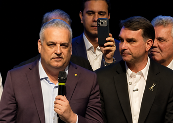 Ata do PL prevê volta de Gaspar ao senado por AL em caso de mudanças na chapa presidencial
