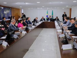 Governadores do NE pedem revisão dos cortes para unidades de ensino superior