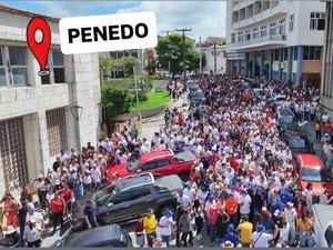 Multidão recebe Renan Filho em Penedo na abertura de caravana pelo Sul de Alagoas