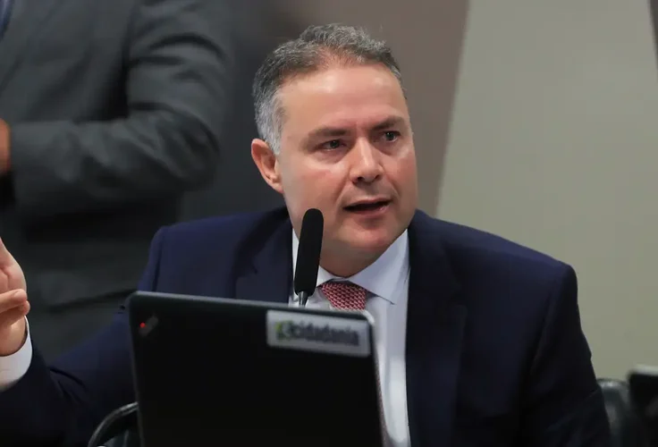 Renan Filho corre risco de sair do Ministério dos Transportes com o andamento da CPI da Braskem no Senado