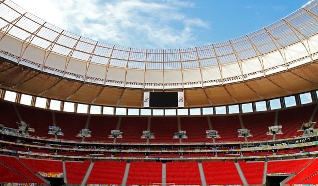 Custo da obra por assento do Mané Garrincha é o dobro da Arena das Dunas