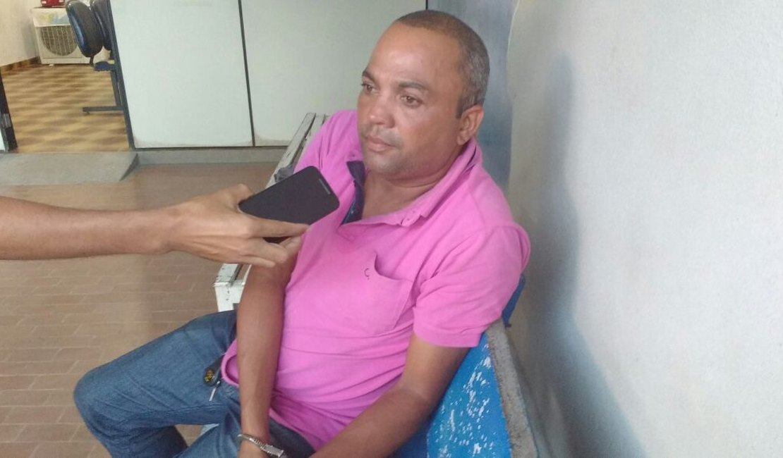 Homem é preso em supermercado depois de furtar caixa de uísque, fraldas e carvão, em Arapiraca