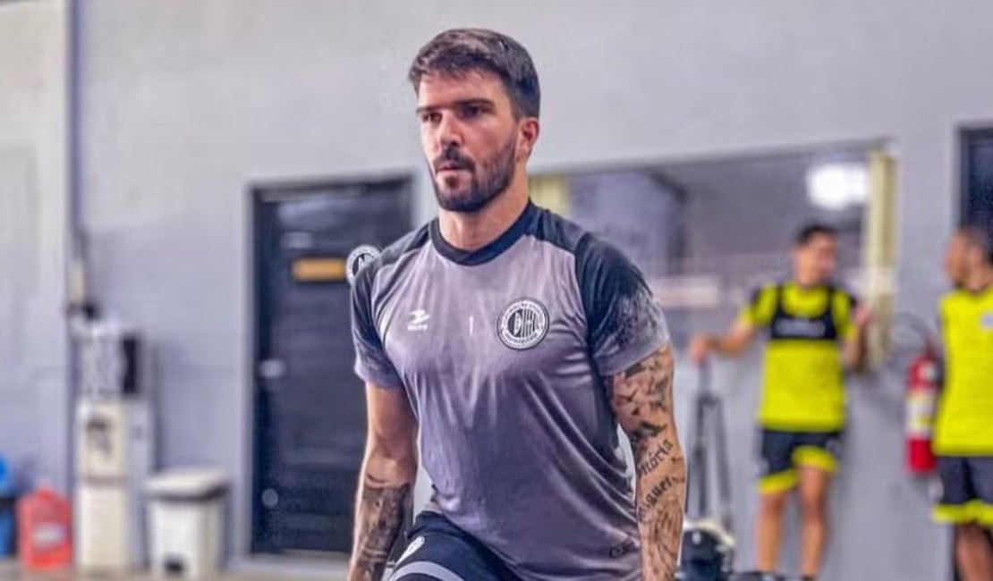 Torcedores se revoltam após goleiro alegar problemas pessoais para deixar o ASA e acertar com outro clube