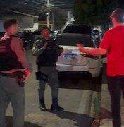 Advogado Petista é conduzido à delegacia após PM encontrar arma em bar de Arapiraca