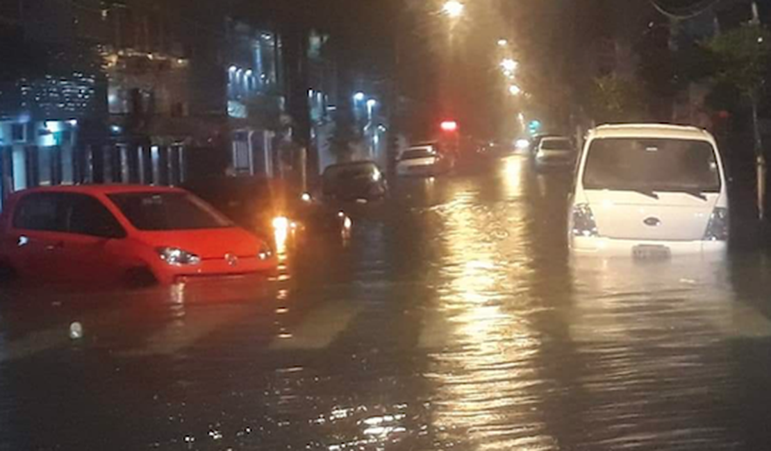 Chuva Provoca Ao Menos 12 Mortes E Deixa 46 Desaparecidos Na Baixada Santista 7segundos Maceió 
